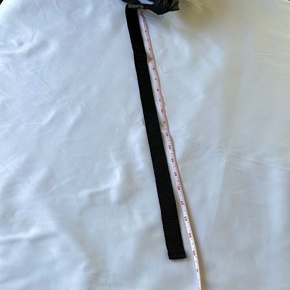 Poshmark Fanny Pack Belt Bag - Picture 4 of 5